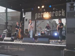 Stevie Ray Vehkakoski & Midnight Blues 3